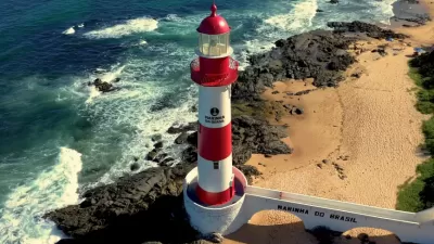 Farol de Itapuã: Um Tesouro Litorâneo de Salvador